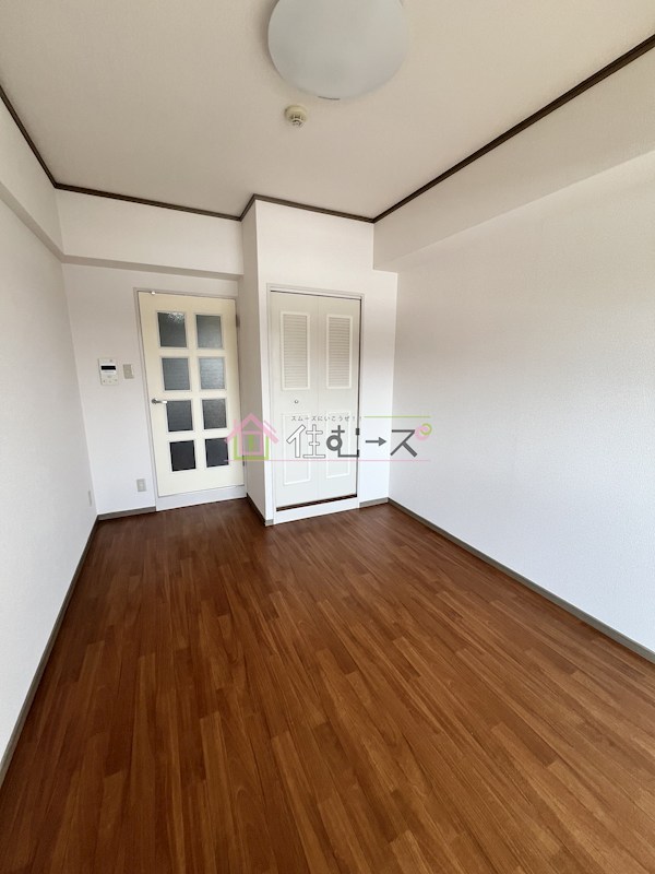 ノルデンハイム相川  リビング