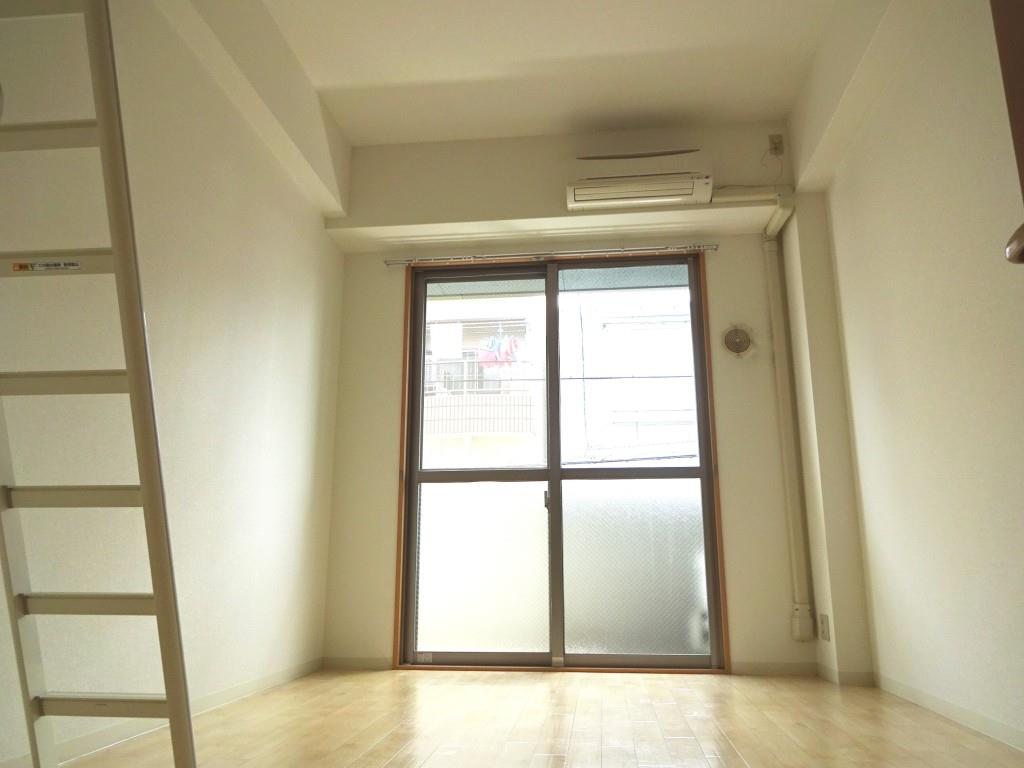 ヴィラさくら リビング