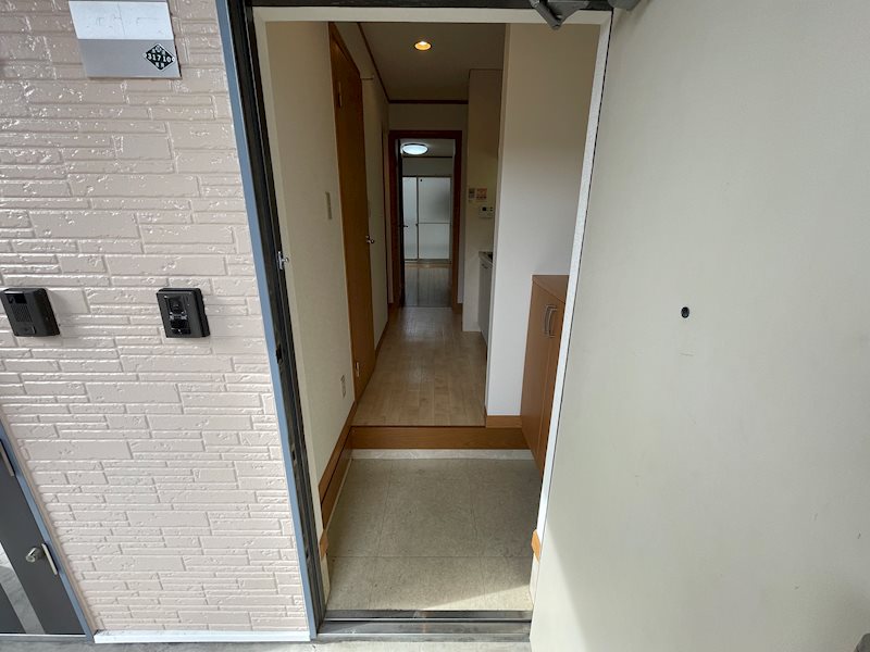 エスペーロ大島 玄関