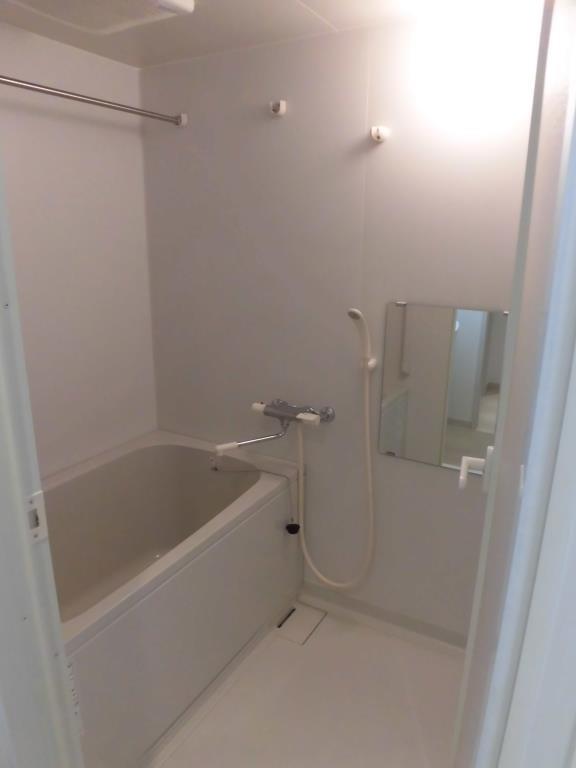 セリーゼ ウエスト 風呂画像