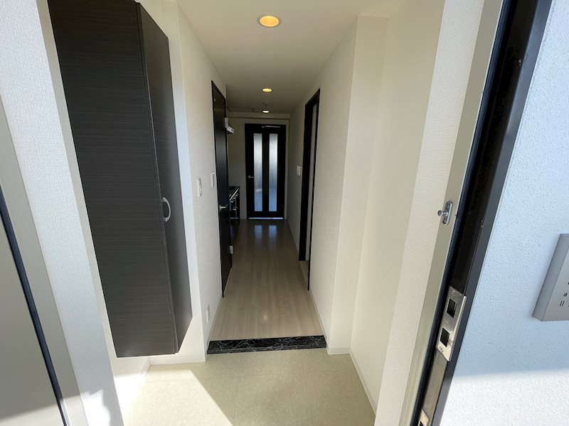 Mid village 妙 玄関