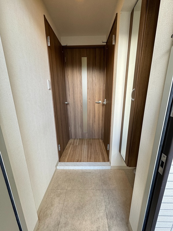 Y&amp;rsquo;z Lucao 玄関