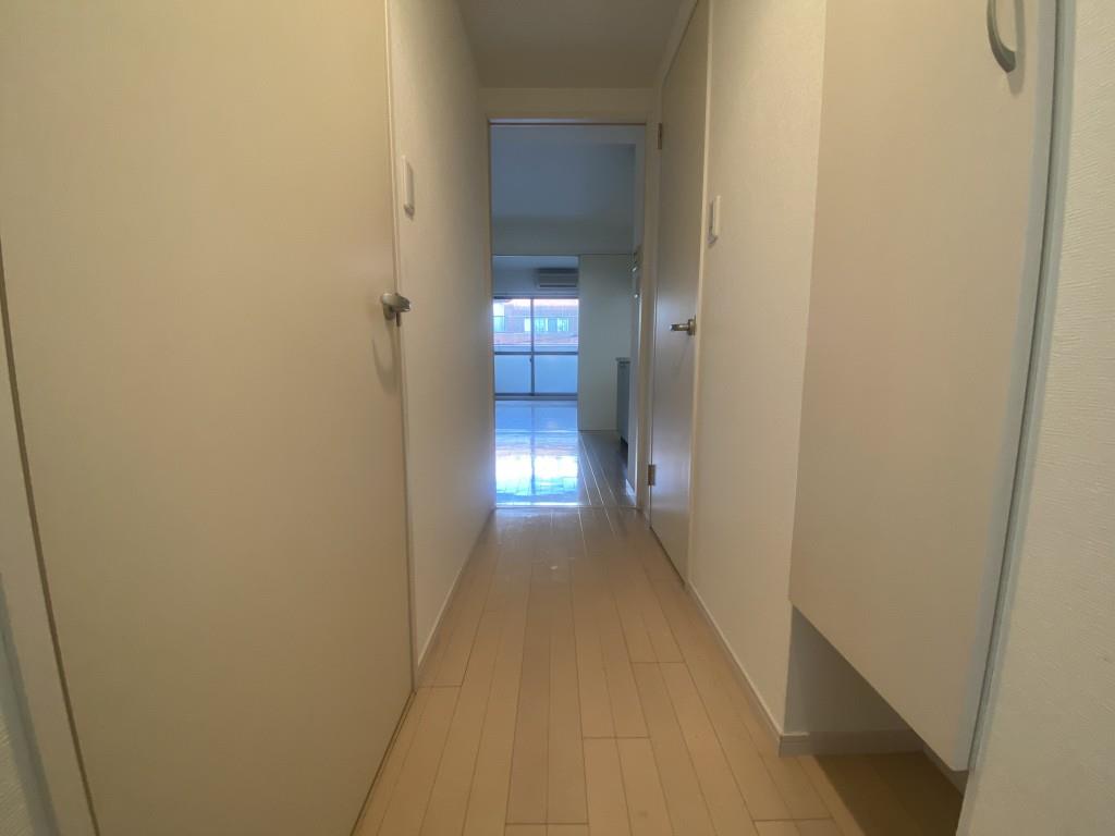 ヴィレッジ蔵人 玄関