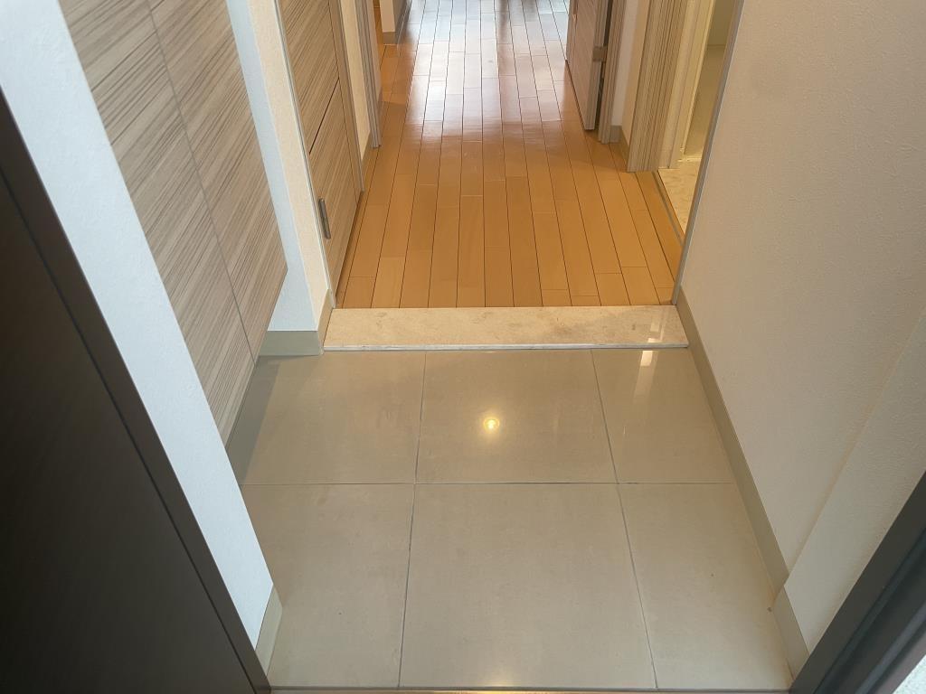 アーバンウェル茨木 玄関