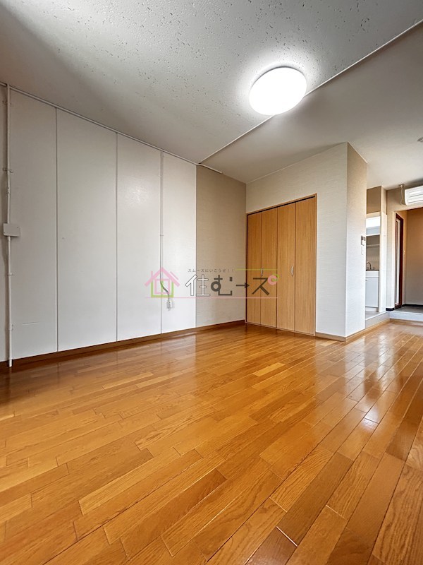 プレミアビル リビング