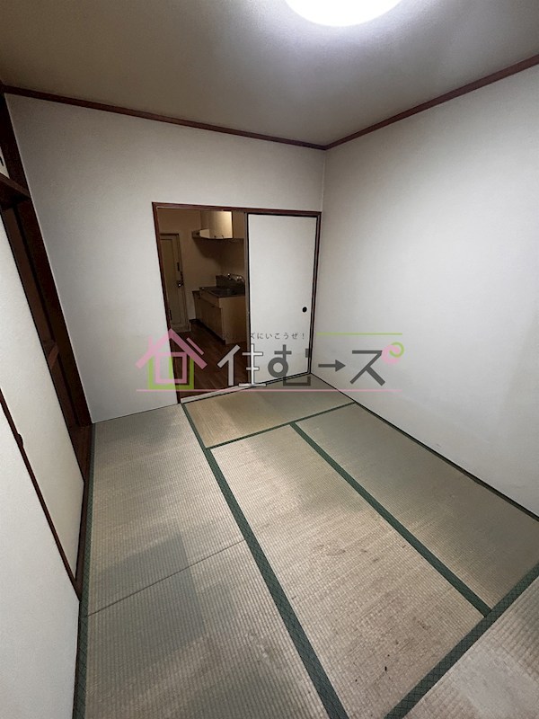 ロイヤル神路Ⅰ リビング