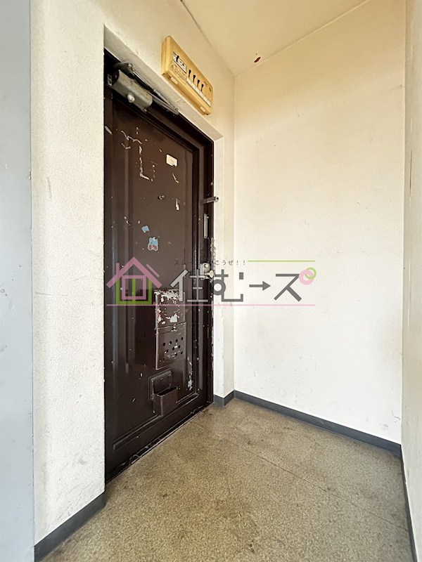 パルミエール新今里 玄関