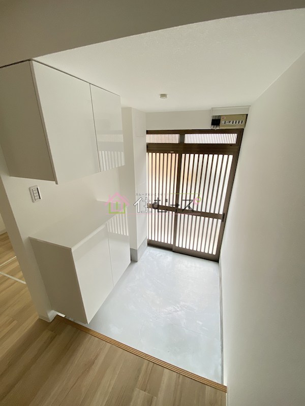 今市2丁目貸家 玄関