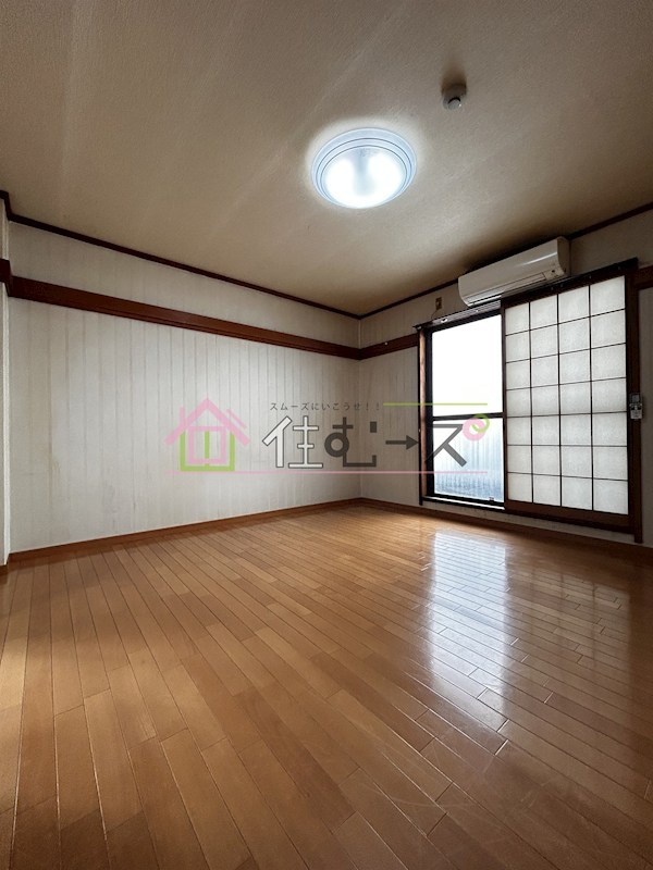 徳映ハイツ ベッドルーム