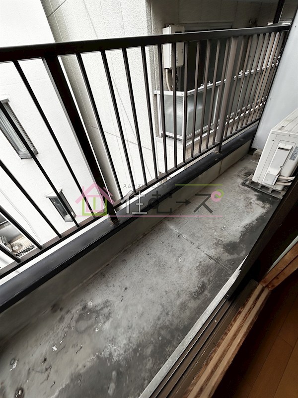 徳映ハイツ ベランダ