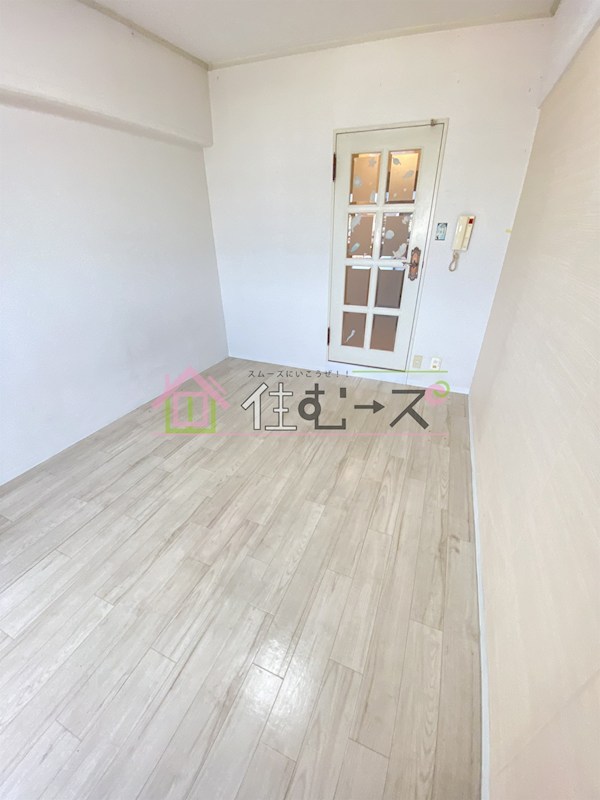 シャルムメゾン千林大宮 リビング