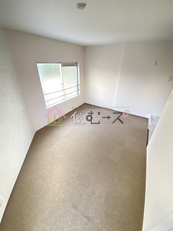 第二松山ハイツ ベッドルーム