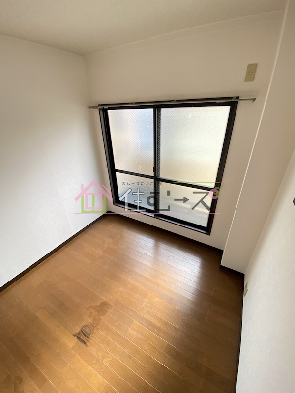 ハイツ優 ベッドルーム