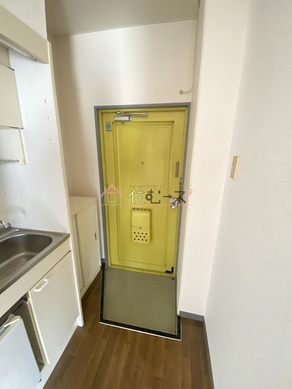 ビッグバーンズマンション高殿 玄関