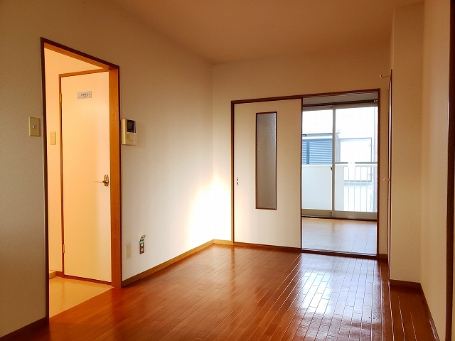 高安グリーンハイツ リビング