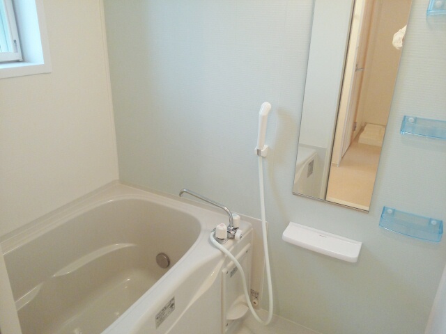 ラ・フル－ル 風呂画像