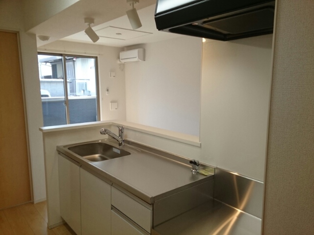 ワイ・エヌ・レジデンス キッチン