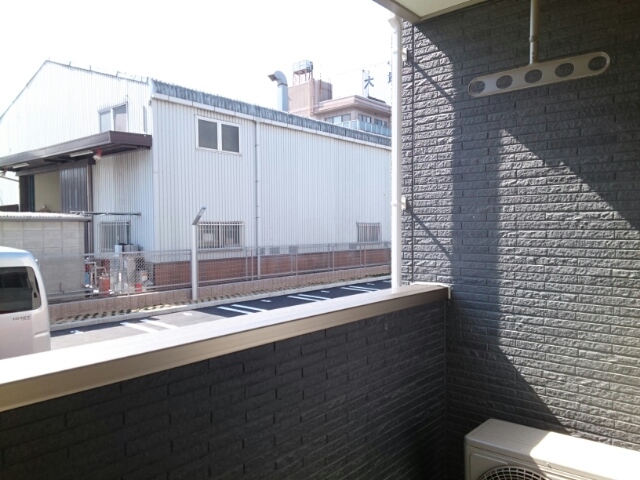 ワイ・エヌ・レジデンス ベランダ