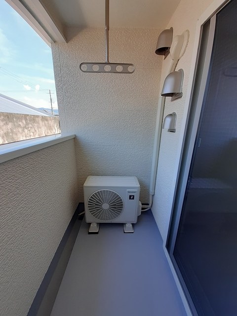 モデルヌ・シス ベランダ