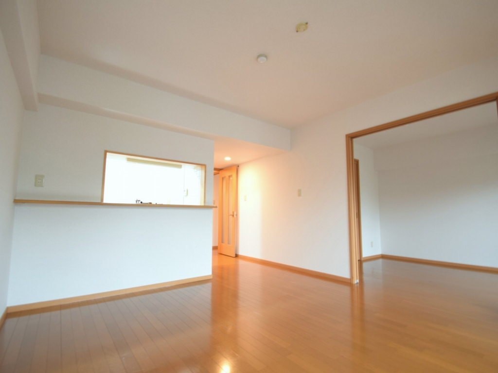 グランデ－ジ池田 リビング