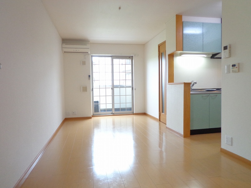 クレセント茨木Ⅱ リビング