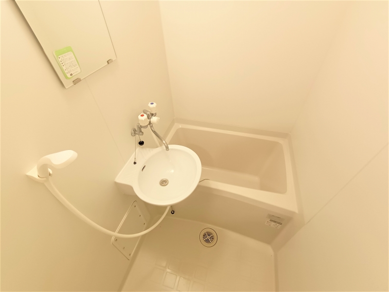 レオパレスコート　グラン 風呂画像