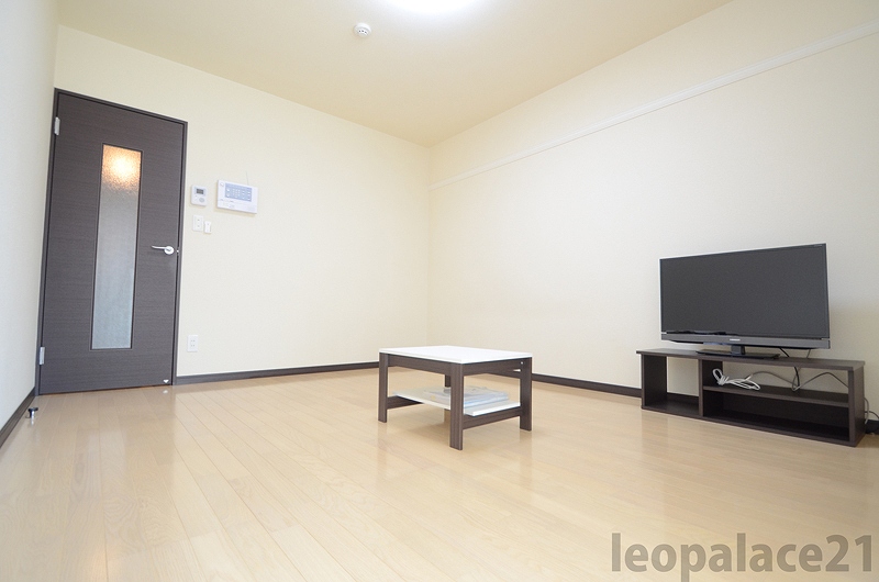 レオネクストドエルコンフォート ベッドルーム