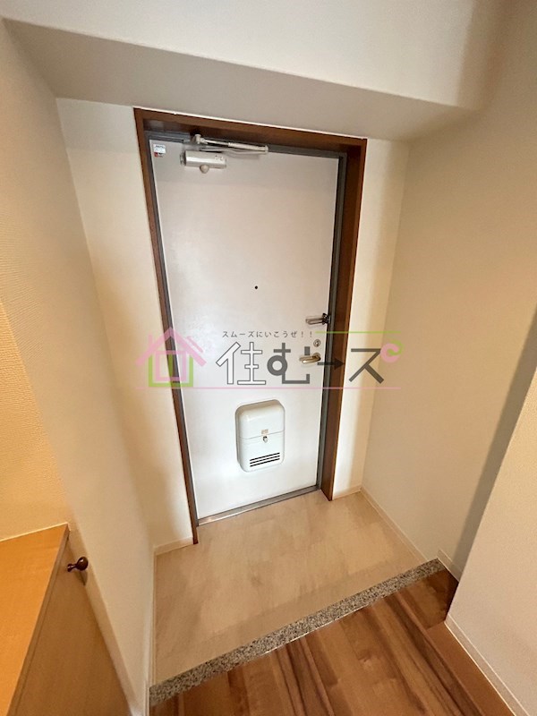 ヴァンスタージュ姫里 玄関