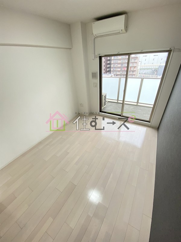 ラシュレエグゼ難波西 ベッドルーム