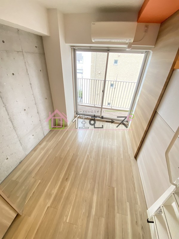 コーラルポワント難波west ベッドルーム