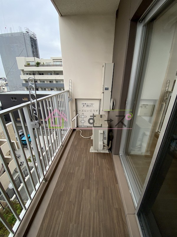 コーラルポワント難波west ベランダ