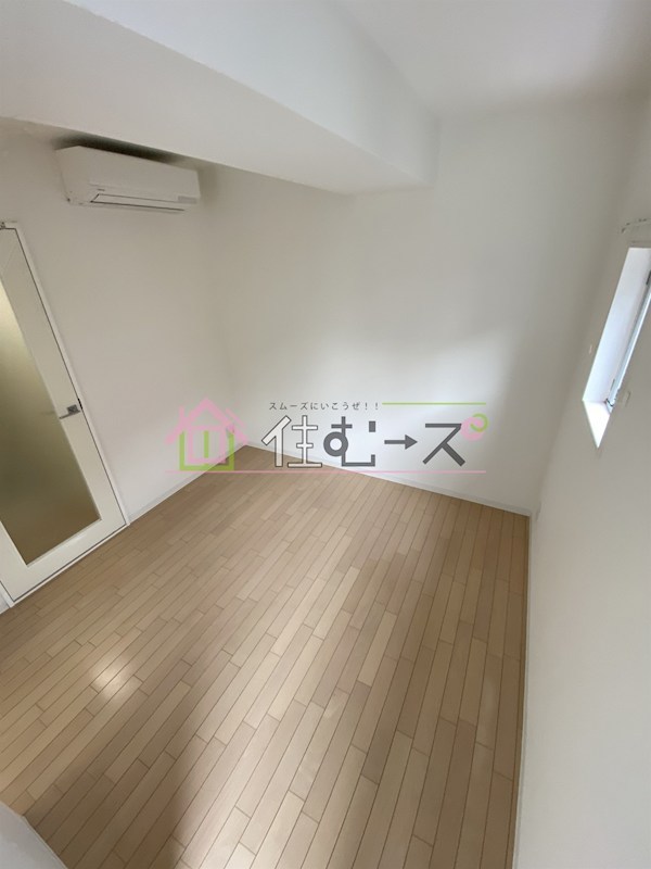 CHATEAU NAMBA RIPPLE ベッドルーム