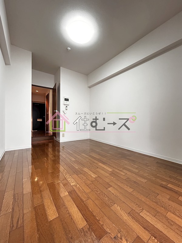 エスリード本町 リビング