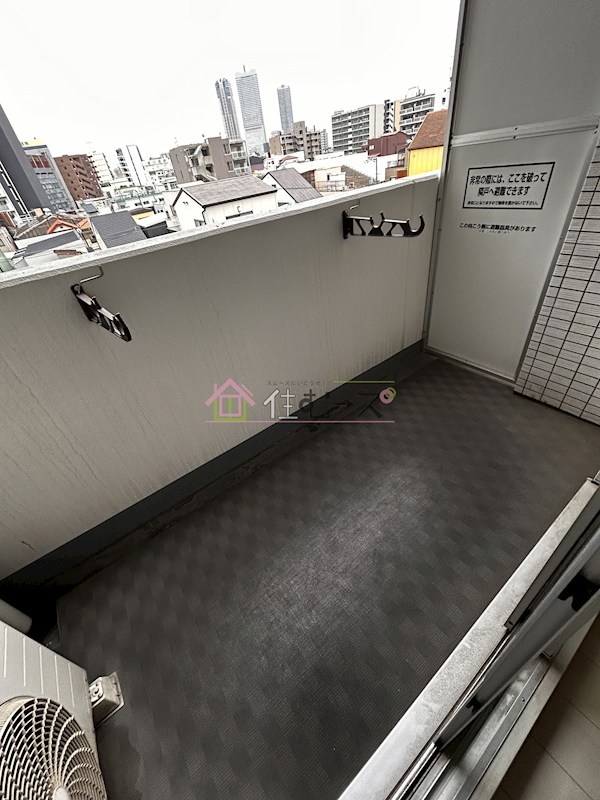 レジュールアッシュ九条 ベランダ