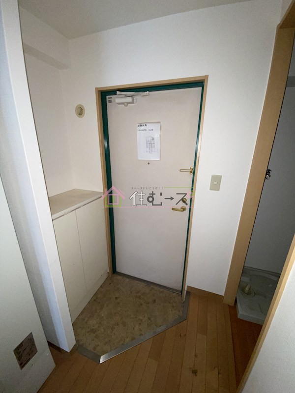 ジェイプライド難波南 玄関