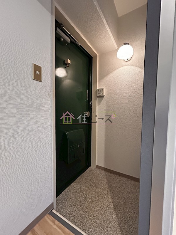 ピジェブラン九条 玄関