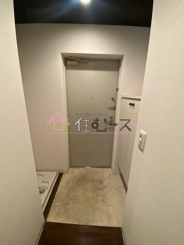 セレニテ天六 玄関