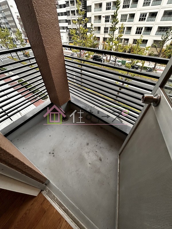 平和相互ビル北堀江 ベランダ