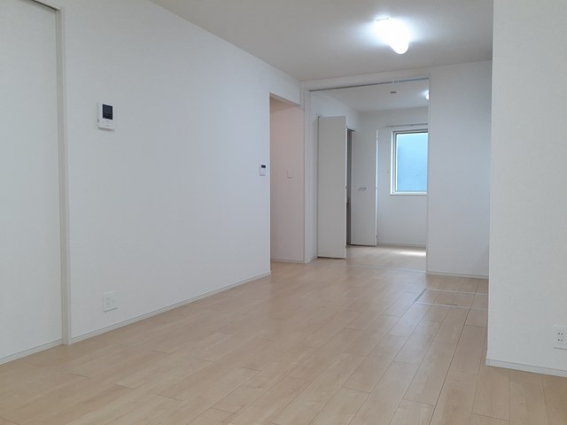 フォンテーヌ逆瀬川 リビング