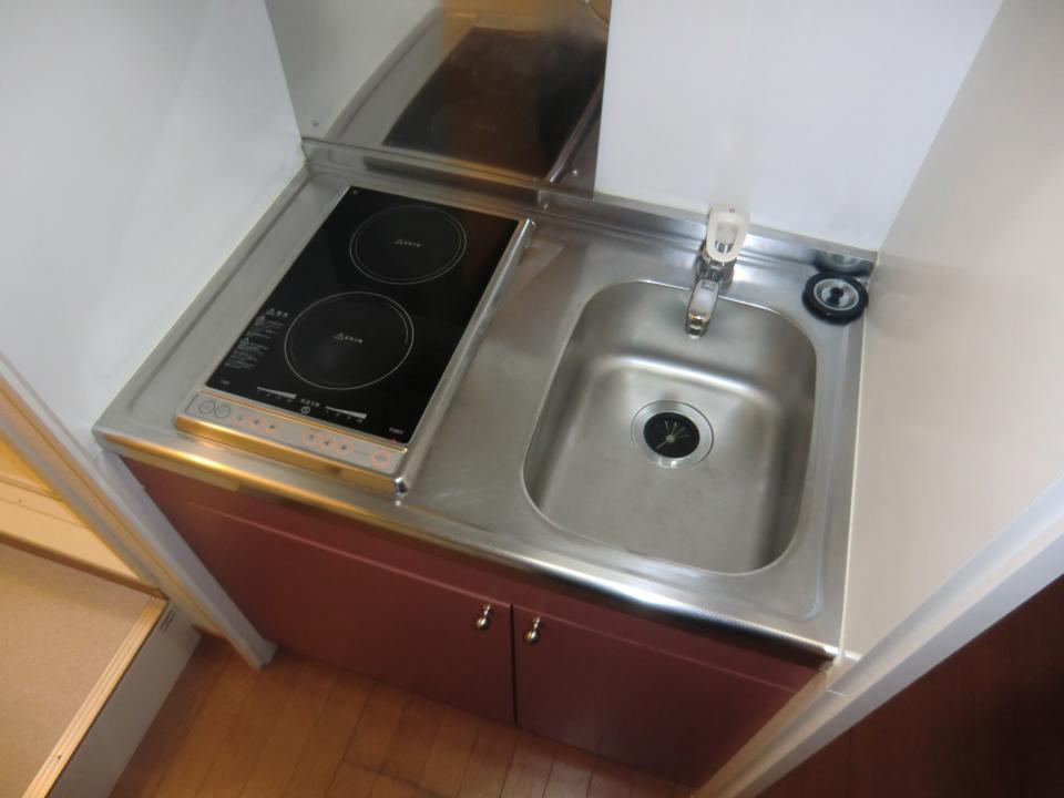 レオパレスエスポアール キッチン