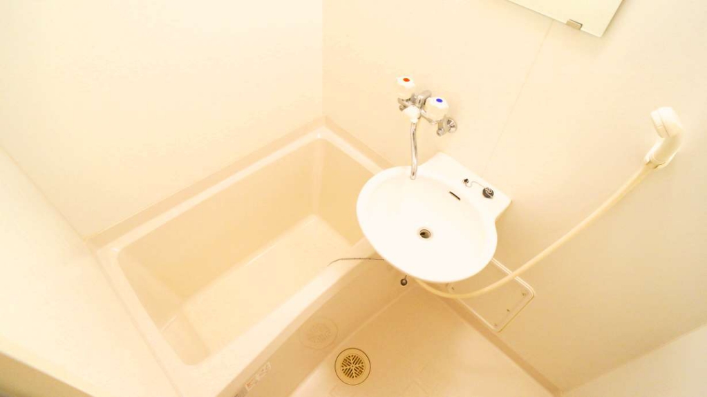 レオパレスヴィルドミール 風呂画像