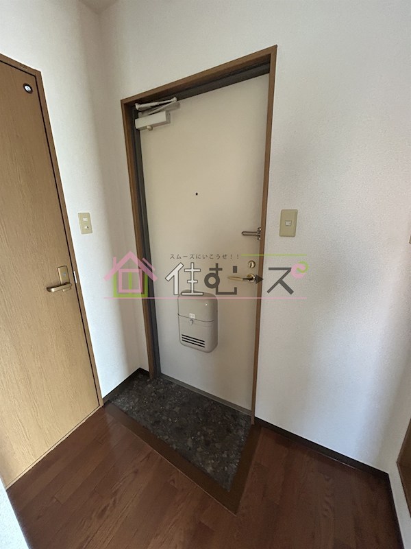 レジデンス緑橋 玄関