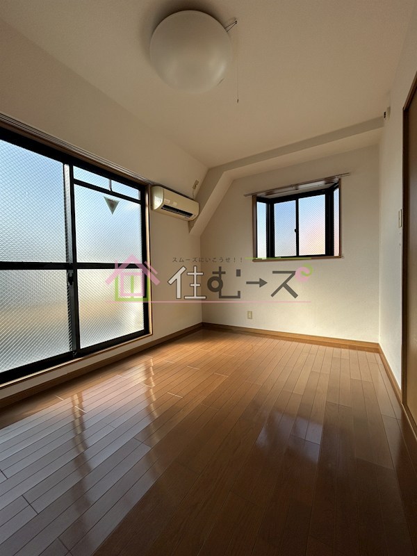 レジデンス緑橋 ベッドルーム