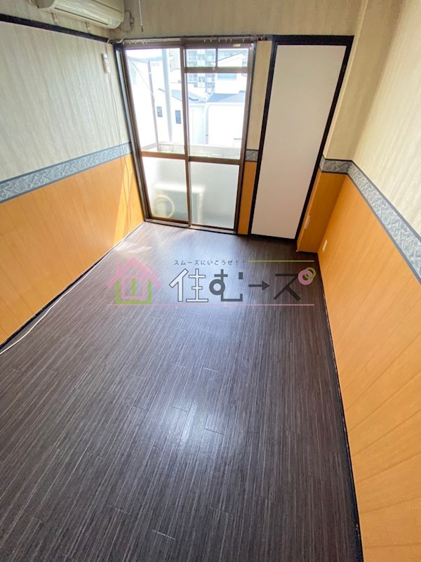 鶴見シャトークワジマ ベッドルーム