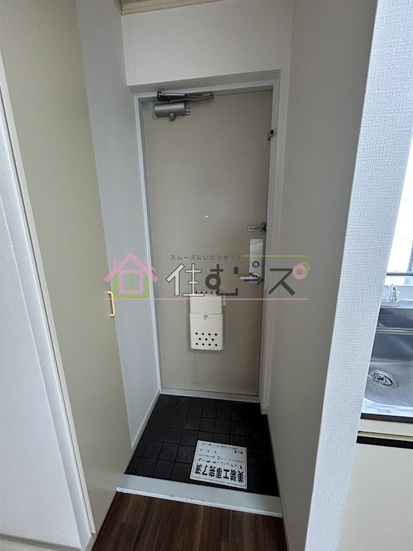 レーベンハイム諏訪 玄関