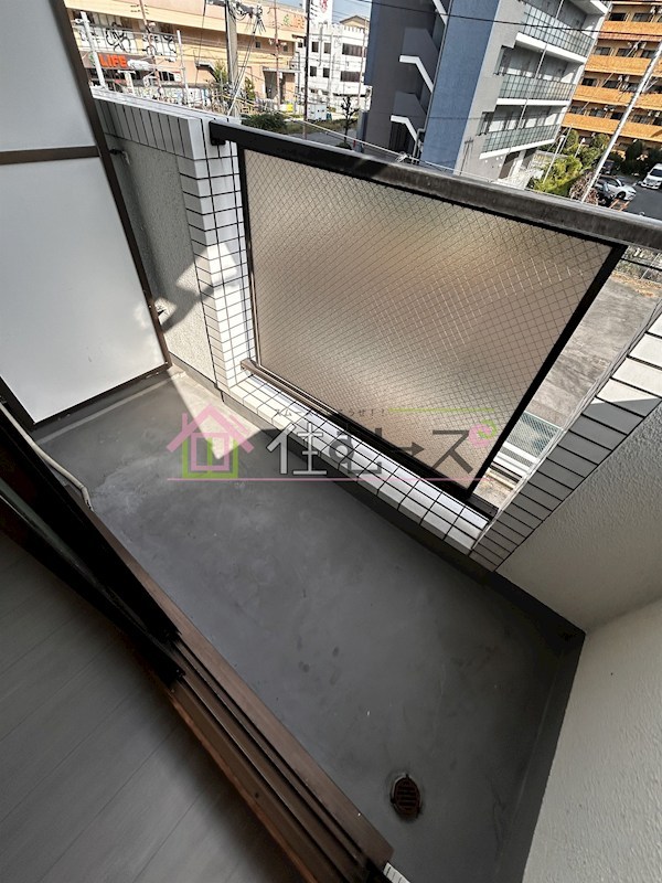 プルシャン西淡路 ベランダ