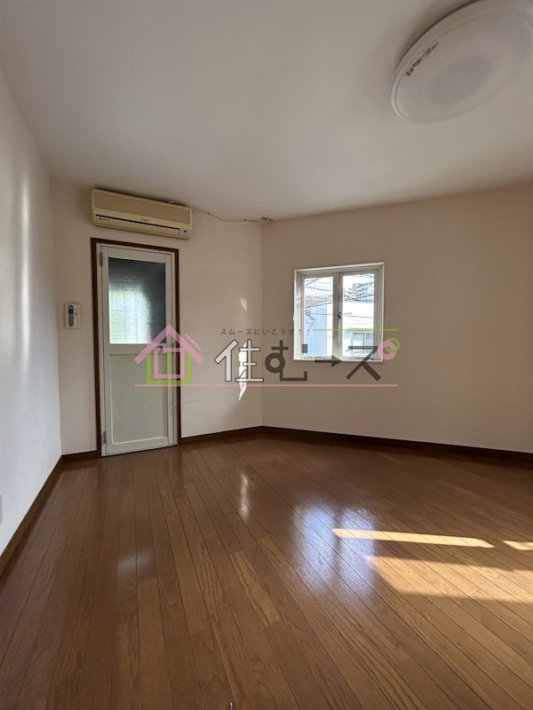 関目井上ビル リビング