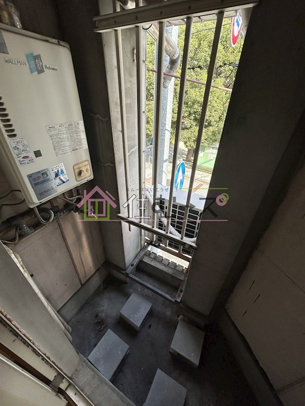 関目井上ビル ベランダ