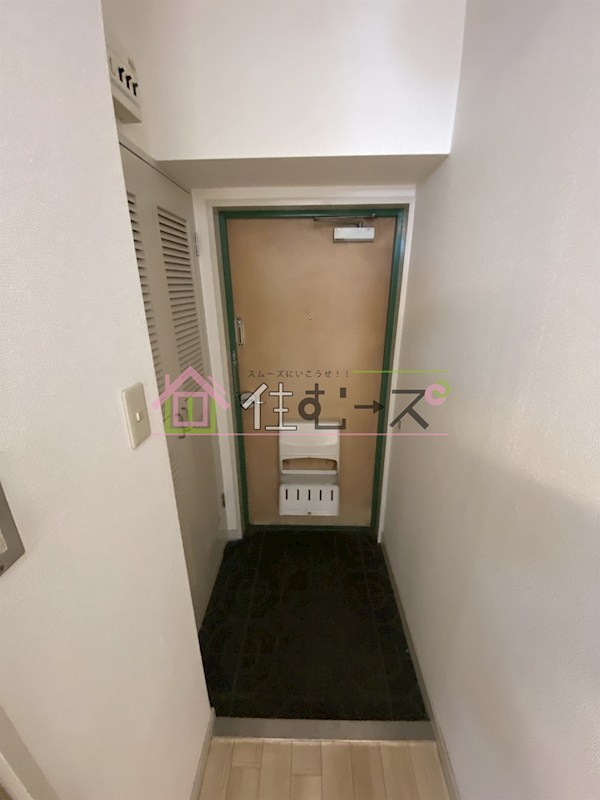 ネオハイツ新淀川 玄関