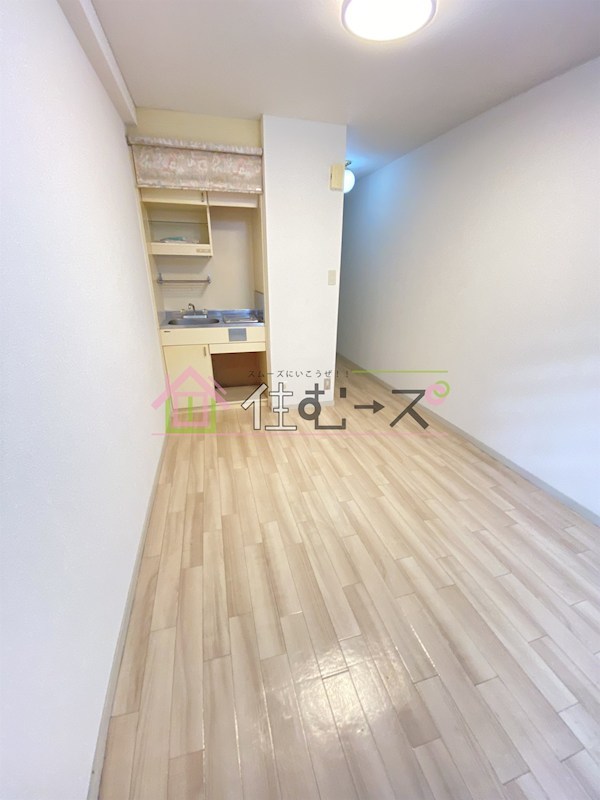 ネオハイツ新淀川 リビング